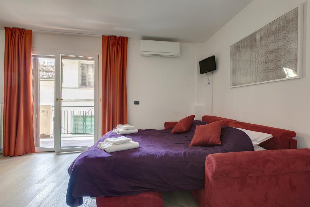 Casa Per Vacanze Liberta ฟลอเรนซ์ ภายนอก รูปภาพ
